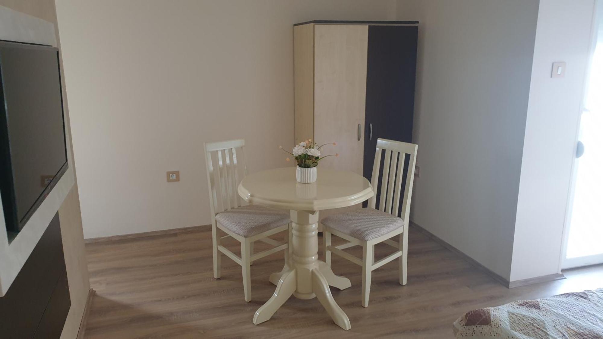 Apartments Kamenjar Novi Sad Room photo