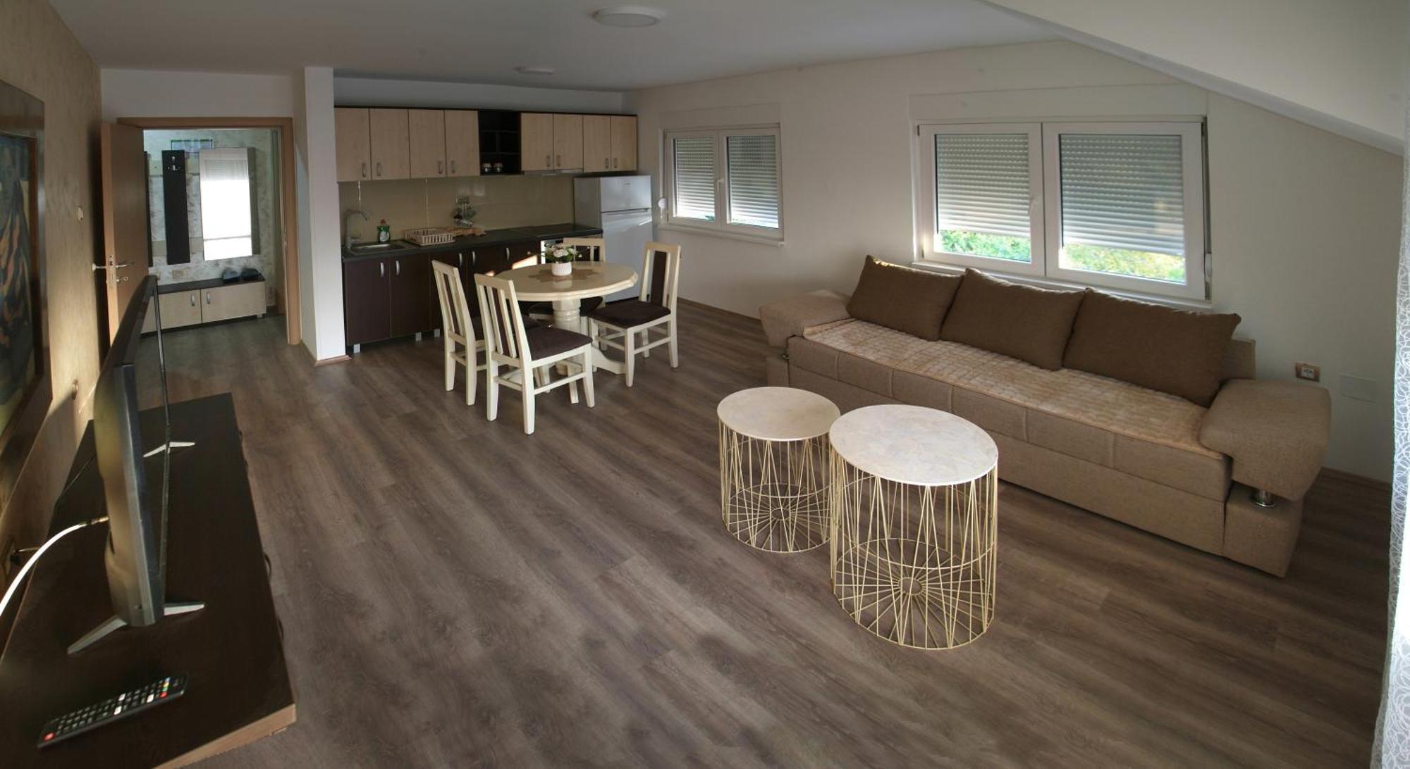 Apartments Kamenjar Novi Sad Room photo